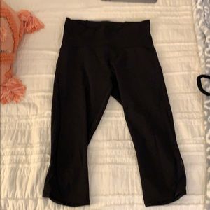 Lulu lemon high waisted crop pants